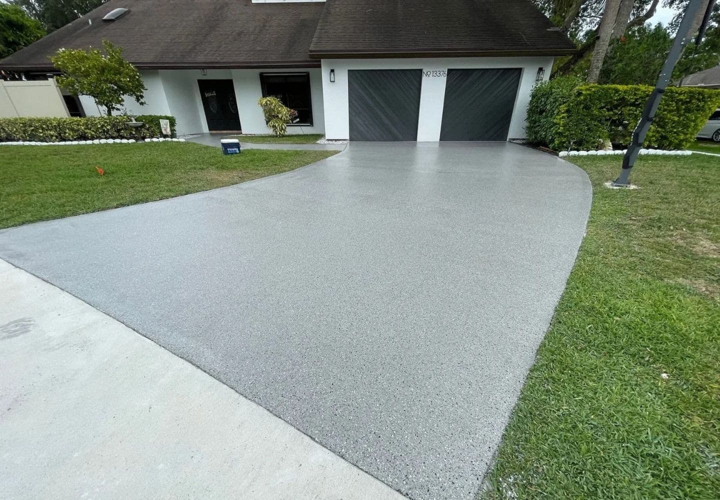 Epoxy Driveways in Detroit, Michigan | Get 30% Off