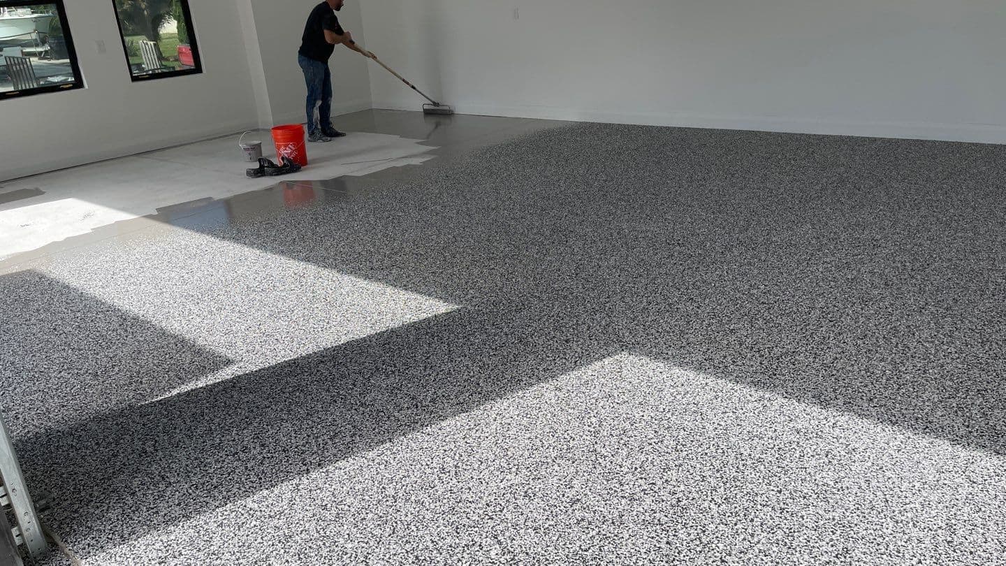 Why Houston Homeowners Choose Polyaspartic Floor Coating Over Epoxy