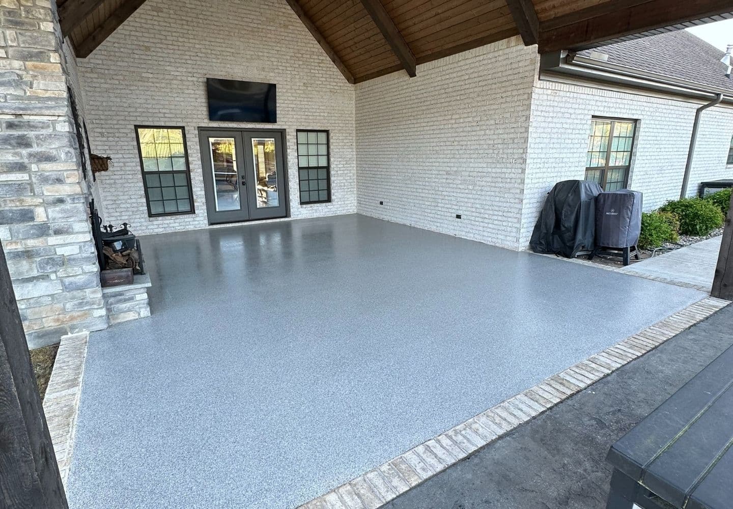 Garage Resurfacing Floor with Polyaspartic Houston, TX