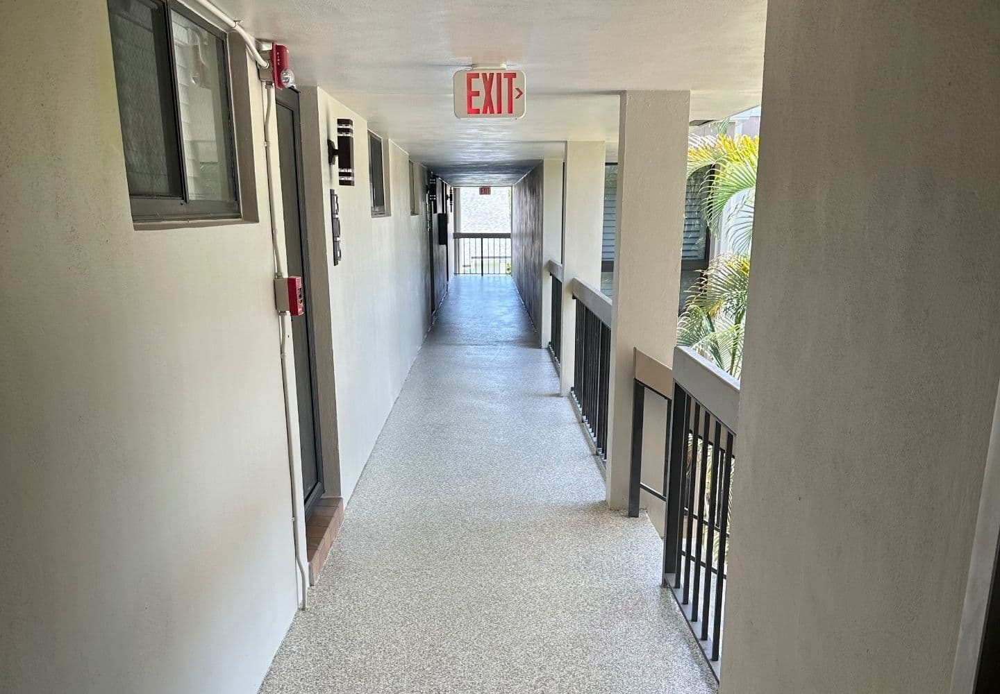 Floortek vs Sundek: Best Floor Coating in Cypress, Texas