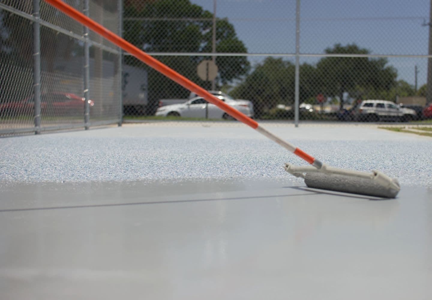 Polyaspartic vs Epoxy Durability in Detroit, MI: The Winter-Proof Choice